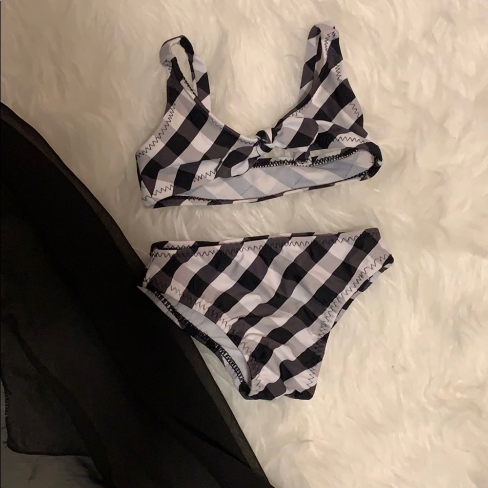 Black & white Hooray bikini 3-6mo.